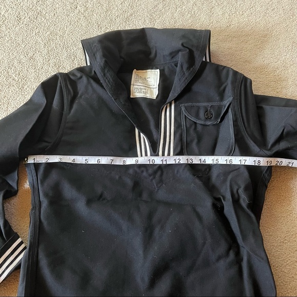 Navy uniform pullover - Picture 7 of 7